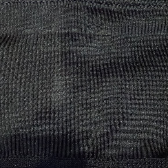 Ladies Ideology yoga pants size small - Picture 3 of 4